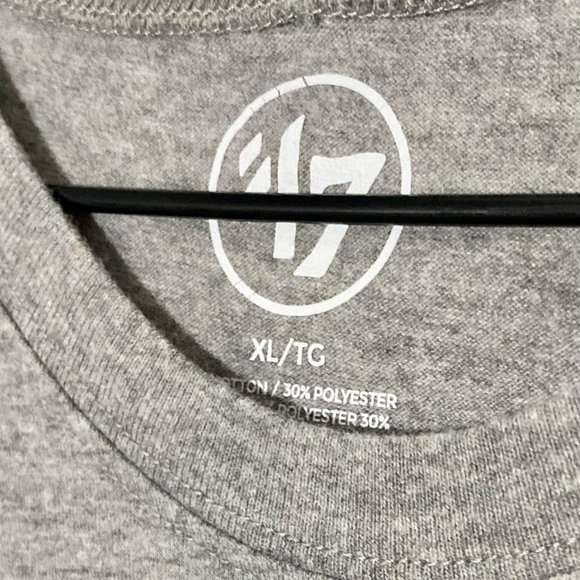 Fenway Park- Home of the Boston Red Sox T-Shirt- Size XL - Picture 4 of 5